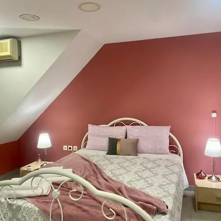 Апартаменты Cozy Near To The Airport