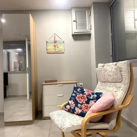 Апартаменты Cozy Near To The Airport *